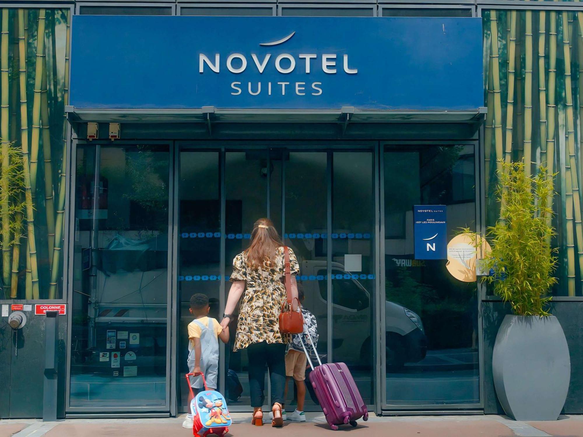 โนโวเทล สวีทส์ แพริส อิสซี เลส เมาลิเน็กซ์ Hotel อิซซีเลมูลิโนต์ ภายนอก รูปภาพ